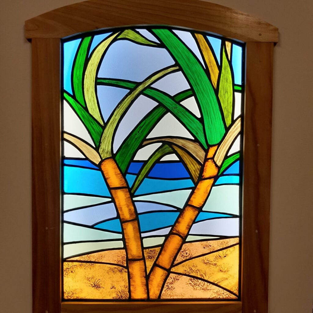L'Atelier Vitrail Martinique 14 Vitrail dans son caisson rétro éclairé